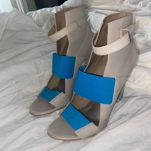 Cute tan and blue rachel roy heels tall cute fashionable